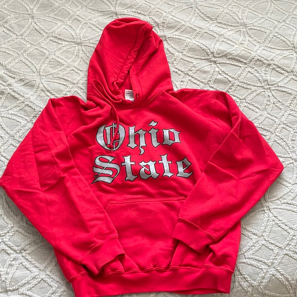 Size Medium Ohio State hoodie
